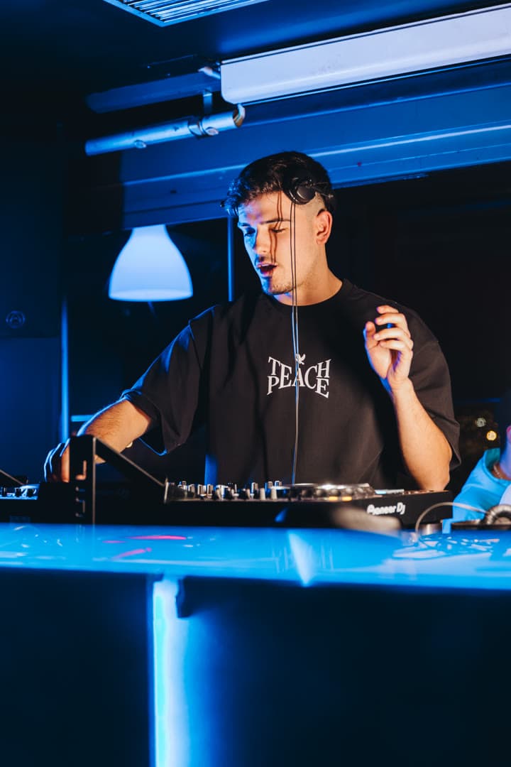 Club Session